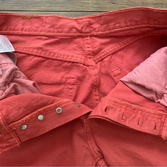 Levi’s 501 Salmon Red Straight Leg 33x30 Button Fly Jeans Classic - Picture 7 of 12